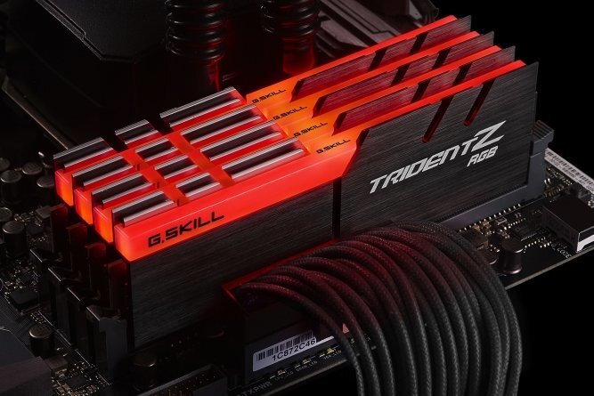 G.Skill Trident Z RGB DDR4, 4x8 GB, 3200 MHz, CL16 (F4-3200C16Q-32GTZR) цена и информация | Operatīvā atmiņa (RAM) | 220.lv