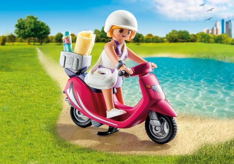 Konstruktors 9084 PLAYMOBIL® Plus, Tūriste ar motorolleru цена и информация | Konstruktori | 220.lv