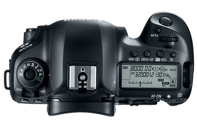 Canon EOS 5D Mark IV cena un informācija | Digitālās fotokameras | 220.lv