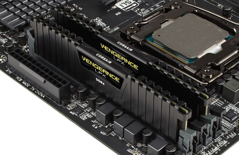 Corsair Vengeance LPX, DDR4, 32GB(2x16GB) 2400MHz, CL14, melns (CMK32GX4M2A2400C14) cena un informācija | Operatīvā atmiņa (RAM) | 220.lv