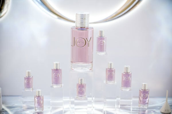 Parfimērijas ūdens Christian Dior Joy EDP sievietēm 50 ml cena un informācija | Sieviešu smaržas | 220.lv