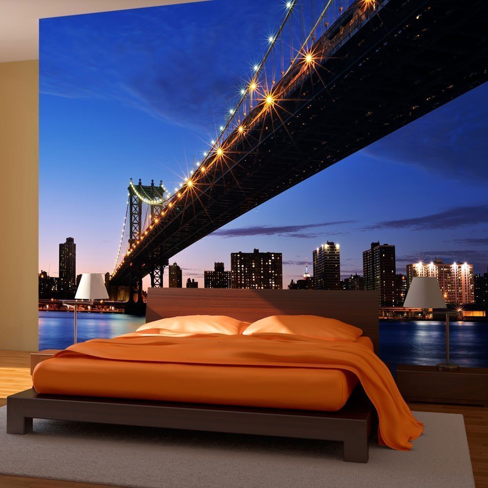 Foto tapete - Manhattan Bridge illuminated at night цена и информация | Fototapetes | 220.lv