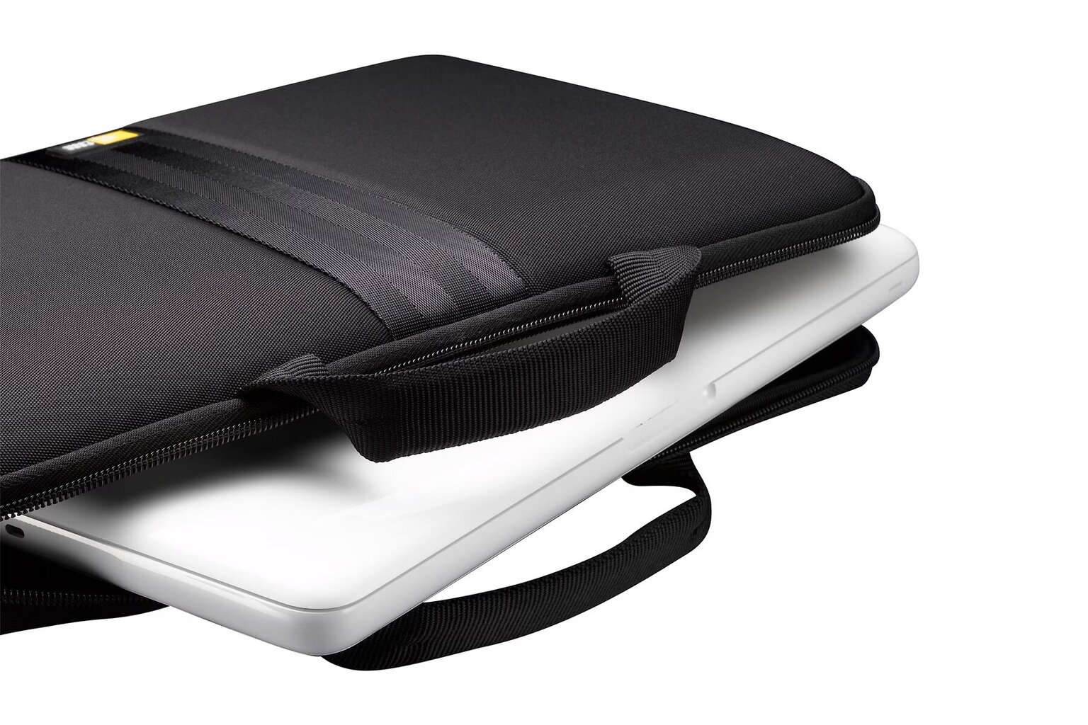 Case Logic QNS113 Laptop Sleeve for 13", 32.5 x 2.0 x 25.0 cm cena un informācija | Somas portatīvajiem datoriem | 220.lv