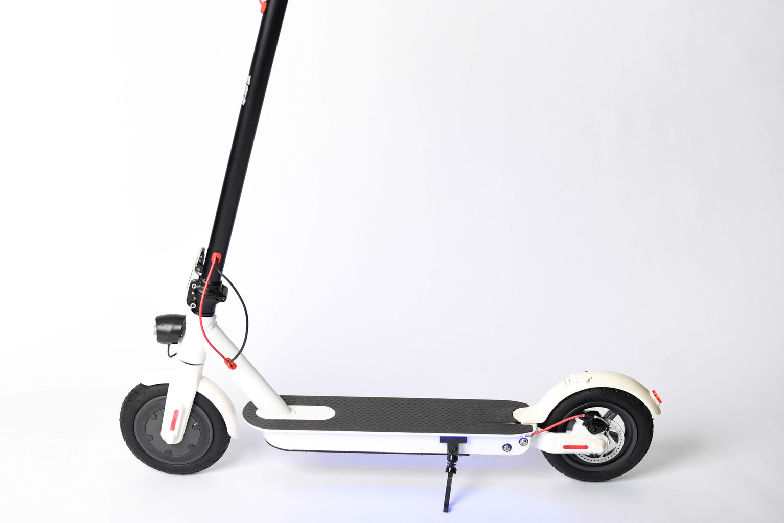 Elektriskais skrejritenis EMScooter S-525, balts цена и информация | Elektriskie skrejriteņi | 220.lv