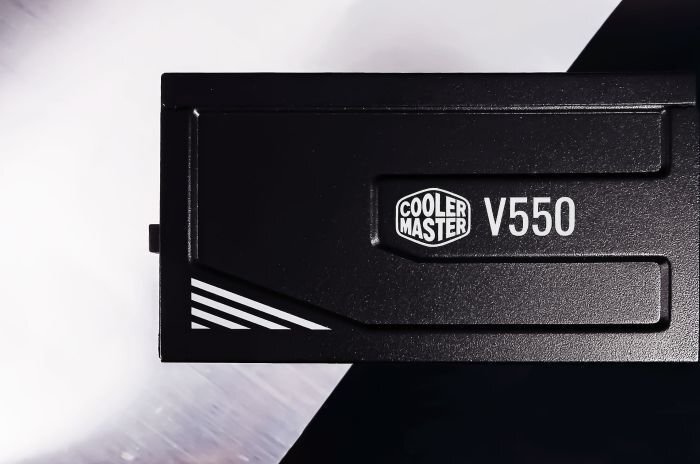 Cooler Master V550 Gold Semi-Fanless цена и информация | Barošanas bloki (PSU) | 220.lv