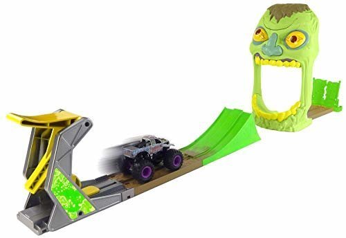 Trases konstrukcijas komplekts ar visurgājēju Monster Jam Basic Stunt 1:64, 6045029 цена и информация | Rotaļlietas zēniem | 220.lv