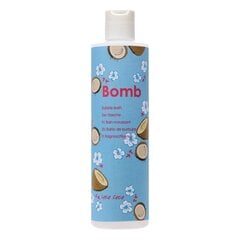 Vannas putas Bomb Cosmetics Loco Coco 300 ml cena un informācija | Dušas želejas, eļļas | 220.lv
