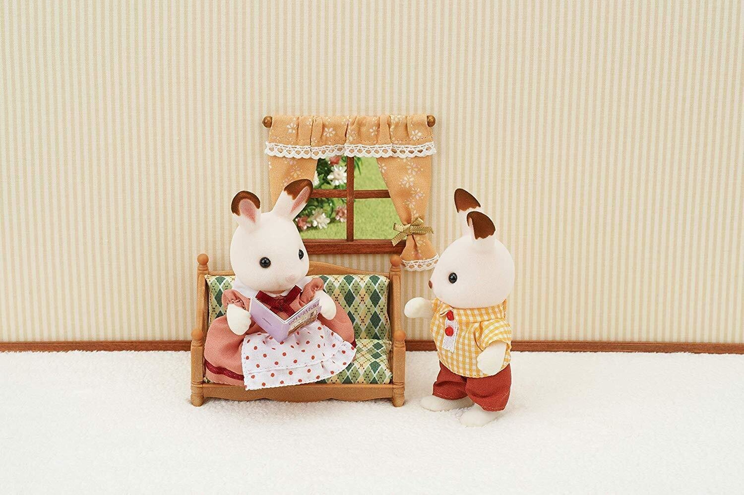 Viesistabas mēbeles Sylvanian Families cena un informācija | Rotaļlietas meitenēm | 220.lv