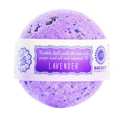 Jūras sāls bumba vannai „LAVENDER” Saules Fabrika, 145 g цена и информация | Dušas želejas, eļļas | 220.lv