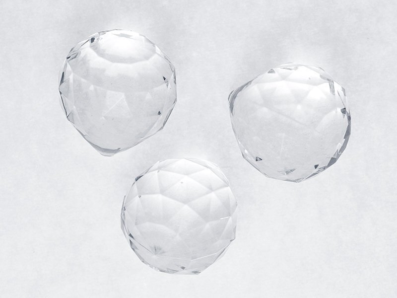 Piekariņš-dekors Crystal Spheres 35x41 mm (1 kaste/ 30 iepak.) (1 iepak./ 5 gab.) цена и информация | Svētku dekorācijas | 220.lv