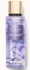 Ķermeņa migla Victoria's Secret Love Addict 250 ml cena un informācija | Parfimēta sieviešu kosmētika | 220.lv