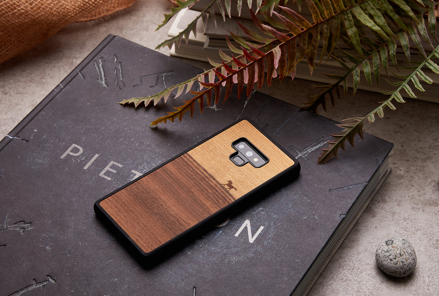 MAN&WOOD SmartPhone case Galaxy Note 9 mustang black cena un informācija | Telefonu vāciņi, maciņi | 220.lv