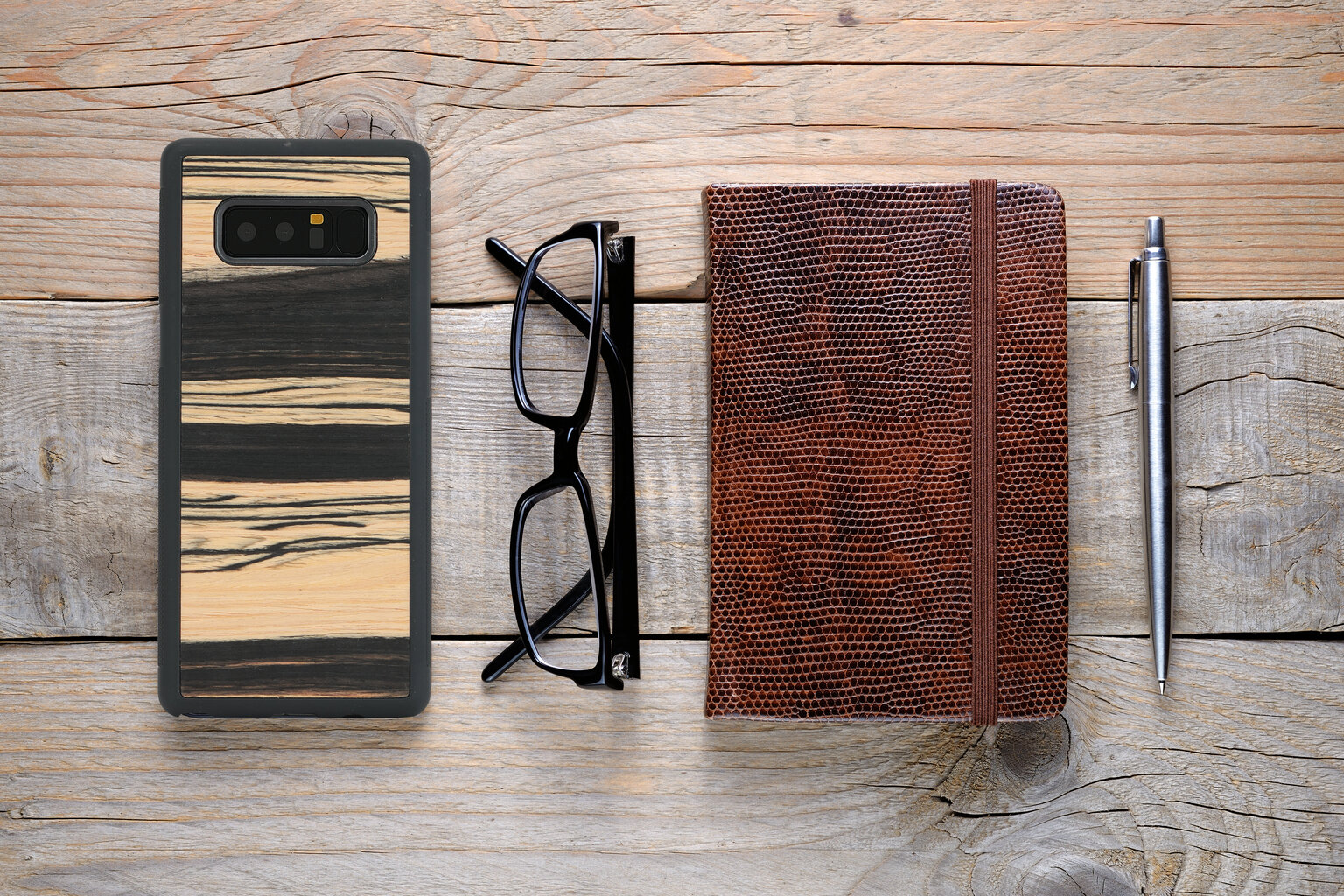 MAN&WOOD SmartPhone case Galaxy Note 8 white ebony black cena un informācija | Telefonu vāciņi, maciņi | 220.lv