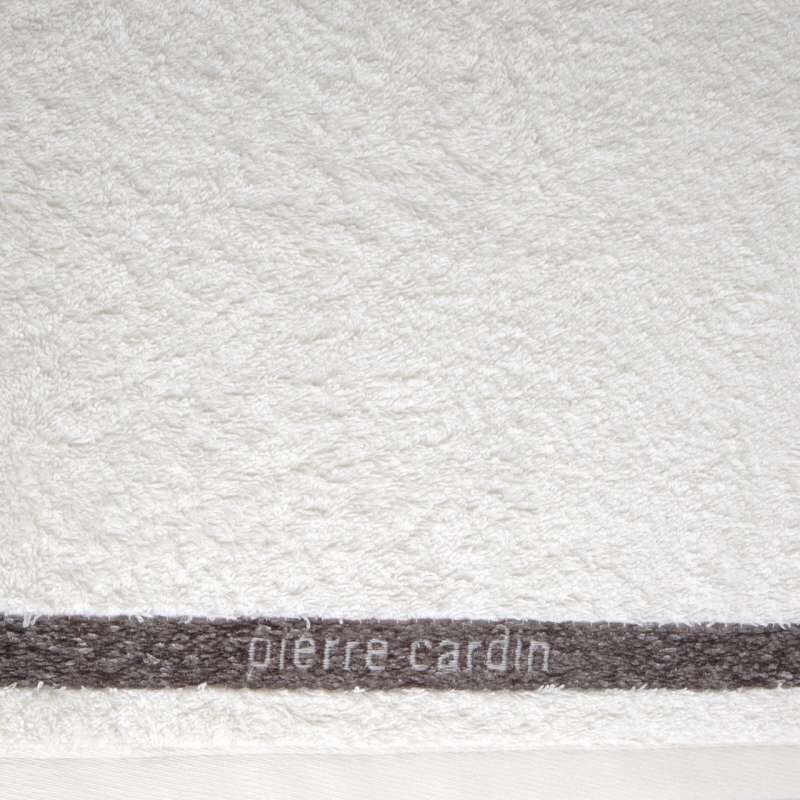 Dvielis Tom Pierre Cardin, 70x140 cm cena un informācija | Dvieļi | 220.lv