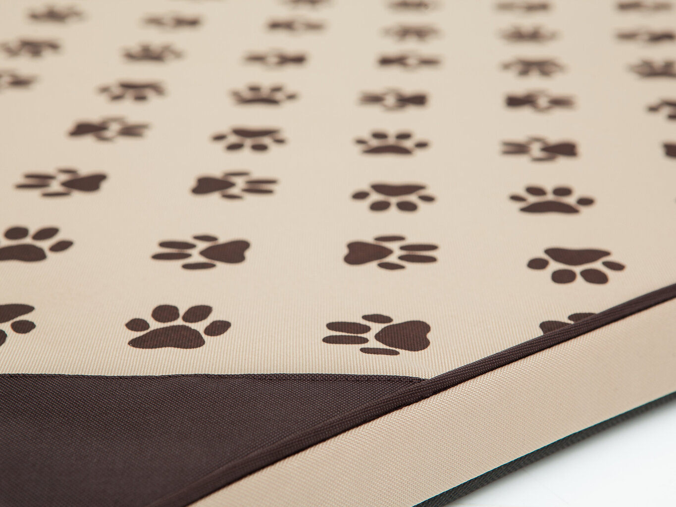 Hobbydog matracis XL, 120x80 cm, brūns/krēmkrāsas cena un informācija | Suņu gultas, spilveni, būdas | 220.lv