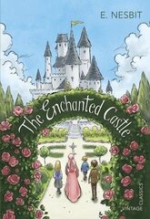 Enchanted Castle, The цена и информация | Книги для детей | 220.lv