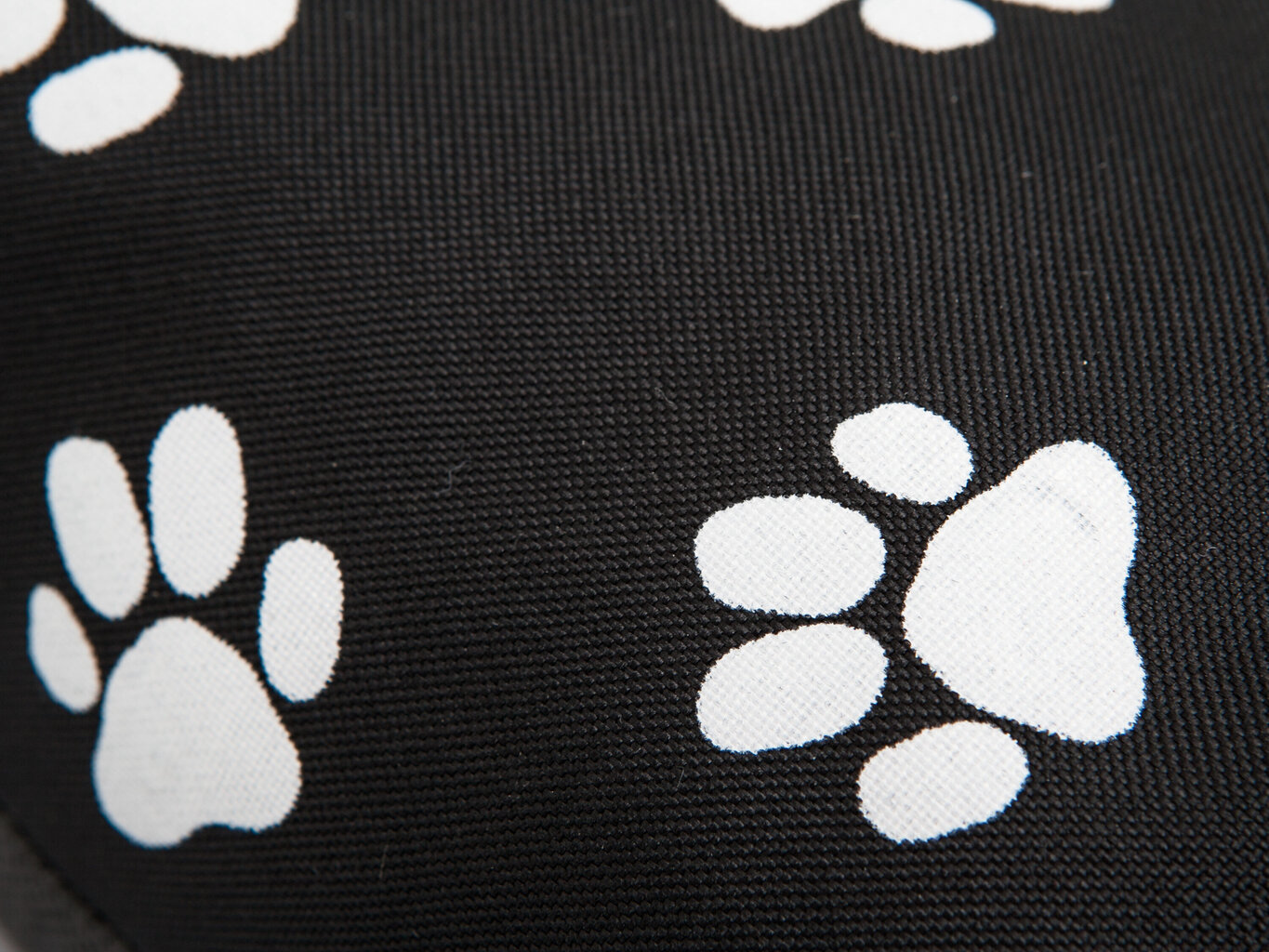 Hobbydog spilvens Eco Prestige R2, 100x70x8 cm, melns ar ķepām cena un informācija | Suņu gultas, spilveni, būdas | 220.lv