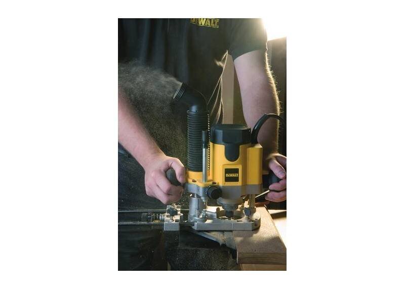 Freza Dewalt 1100W DW621KT cena un informācija | Frēzes | 220.lv