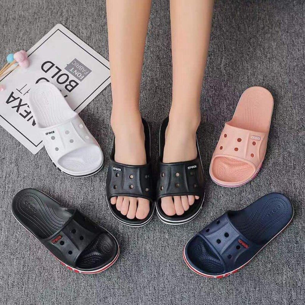 Iešļūcenes sievietēm Crocs™ Bayaband Slide cena un informācija | Iešļūcenes, čības sievietēm | 220.lv