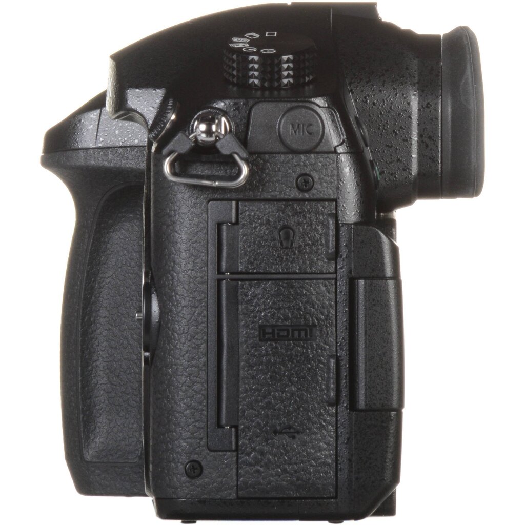 Panasonic Lumix DC-GH5 Body cena un informācija | Digitālās fotokameras | 220.lv