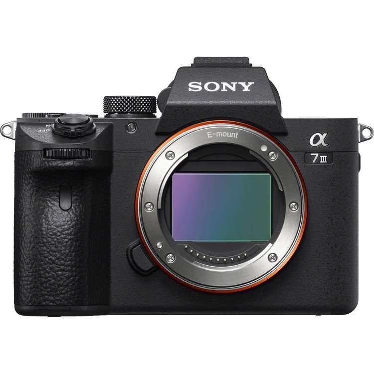 Sony Alpha A7 III Body cena un informācija | Digitālās fotokameras | 220.lv