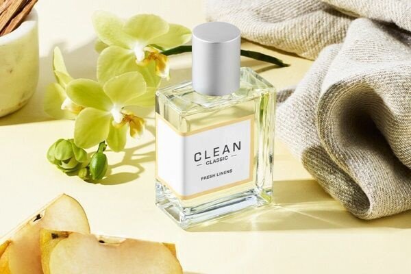 Parfimērijas ūdens Clean Fresh Linens EDP sievietēm 60 ml цена и информация | Sieviešu smaržas | 220.lv