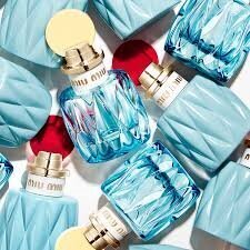 Komplekts Miu Miu Miu Miu L'Eau Bleue: EDP sievietēm 100 ml + parfimēts ķermeņa pieniņš 100 ml cena un informācija | Sieviešu smaržas | 220.lv