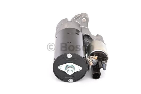 Srarteris Bosch 0001125609 12V, 2.2KW; AU Q7,VW TOUAREG 3.0D cena un informācija | Starteri | 220.lv