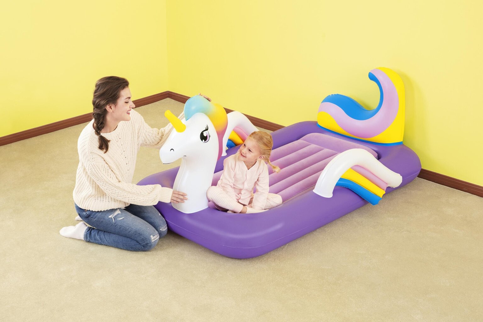 Piepūšamais bērnu matracis Bestway Dream Chaser Unicorn, 196x104 cm cena un informācija | Piepūšamie matrači un mēbeles | 220.lv