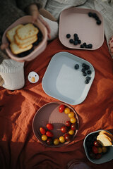 Mushie Набор столовый посуды из двух мисок Cloud цена и информация | Детская посуда, контейнеры для молока и еды | 220.lv