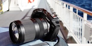 Canon EOS RP + RF 24-240мм f/4-6.3 IS USM + Mount Adapter EF-EOS R цена и информация | Цифровые фотоаппараты | 220.lv