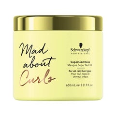 Питательная маска для вьющихся волос Schwarzkopf Professional Mad About Curls Superfood Mask, 650 мл цена и информация | Распылите крем-спрей на волосы на расстоянии 20-25 см, расчешите их расческой. | 220.lv