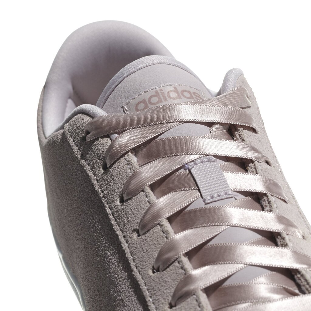 Adidas Apavi CF Daily QT CL Beige cena un informācija | Sporta apavi sievietēm | 220.lv