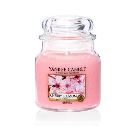 Aromātiskā svece Yankee Candle Medium Jar Cherry Blossom 411 g цена и информация | Sveces un svečturi | 220.lv