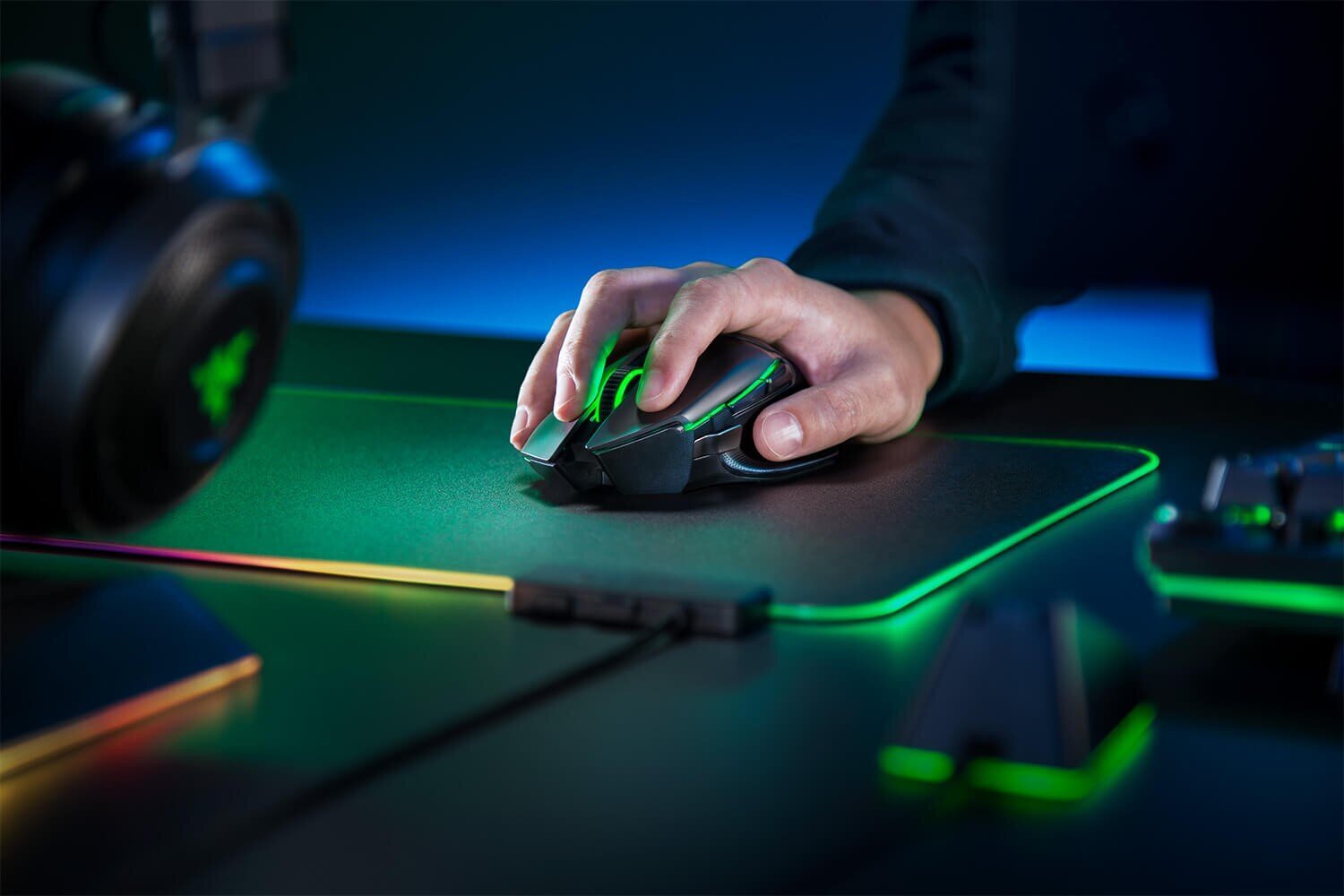 Razer Basilisk Ultimate, melns cena un informācija | Peles | 220.lv