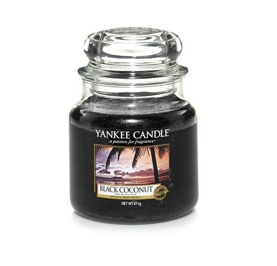 Aromātiskā svece Yankee Candle Black Coconut 411 g cena un informācija | Sveces un svečturi | 220.lv
