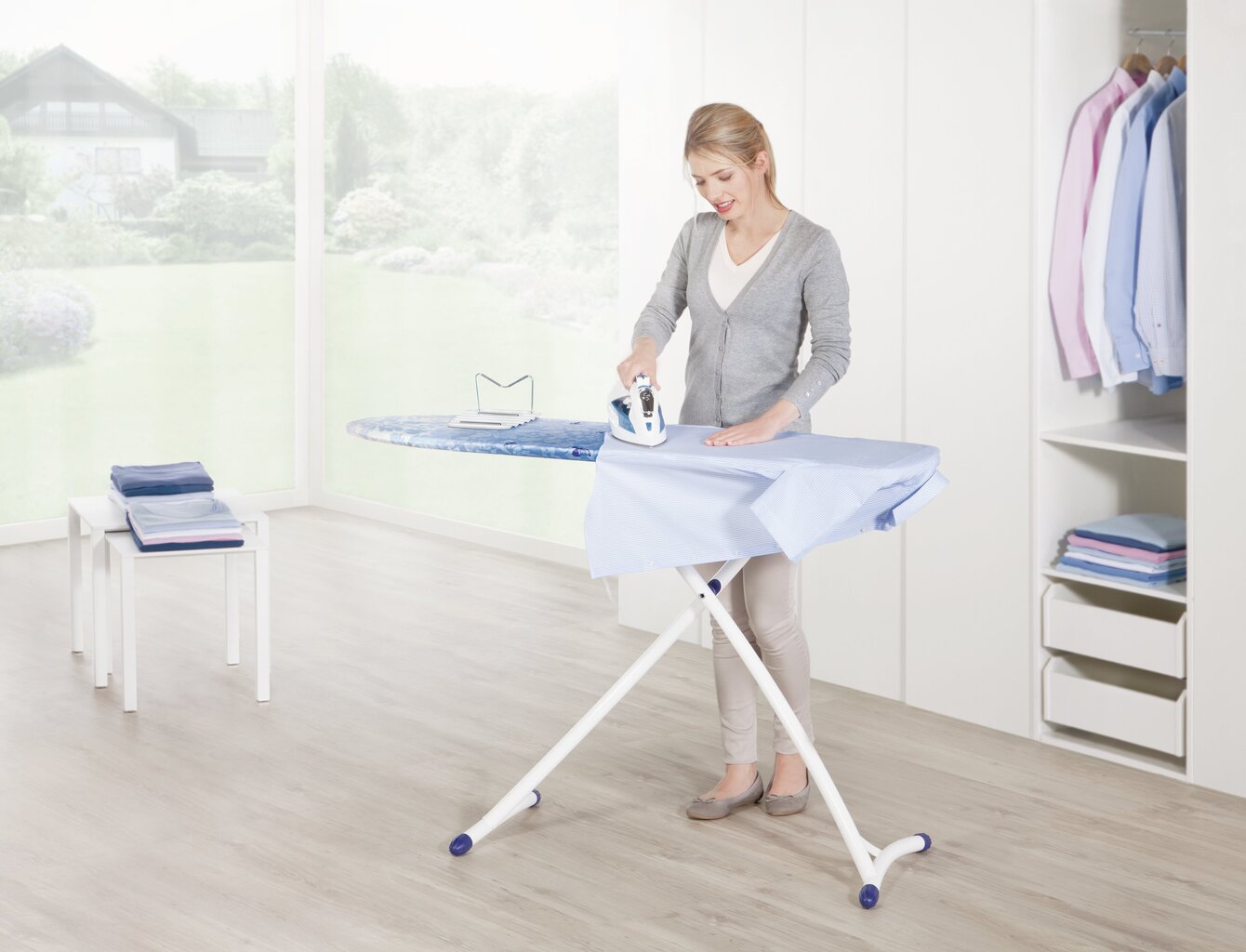 LEIFHEIT Gludināmais dēlis Air Board XL Ergo 140x38 cm cena un informācija | Veļas gludināšana | 220.lv