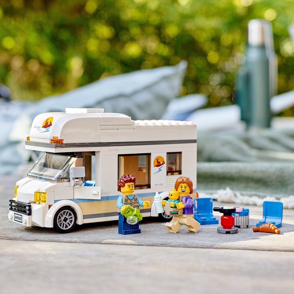 60283 LEGO® City Brīvdienu furgons cena un informācija | Konstruktori | 220.lv