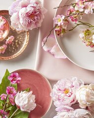 Ķermeņa skrubis Grace Cole Boutique Cherry Blossom & Peony, 225 g cena un informācija | Ķermeņa skrubji | 220.lv