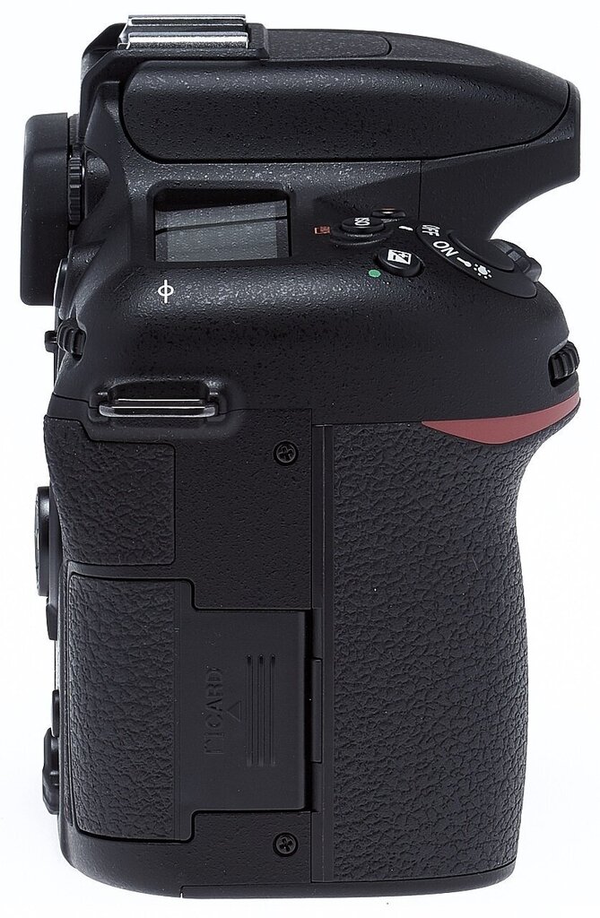 Nikon D7500 + AF-P DX Nikkor 18-55 mm f/3.5-5.6G VR cena un informācija | Digitālās fotokameras | 220.lv