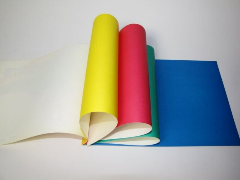 Kartons krāsains A4,7 krāsas cena un informācija | Burtnīcas un papīra preces | 220.lv