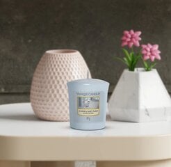 Ароматическая свеча Yankee Candle A Calm & Quiet Place 49 г цена и информация | Подсвечники, свечи | 220.lv