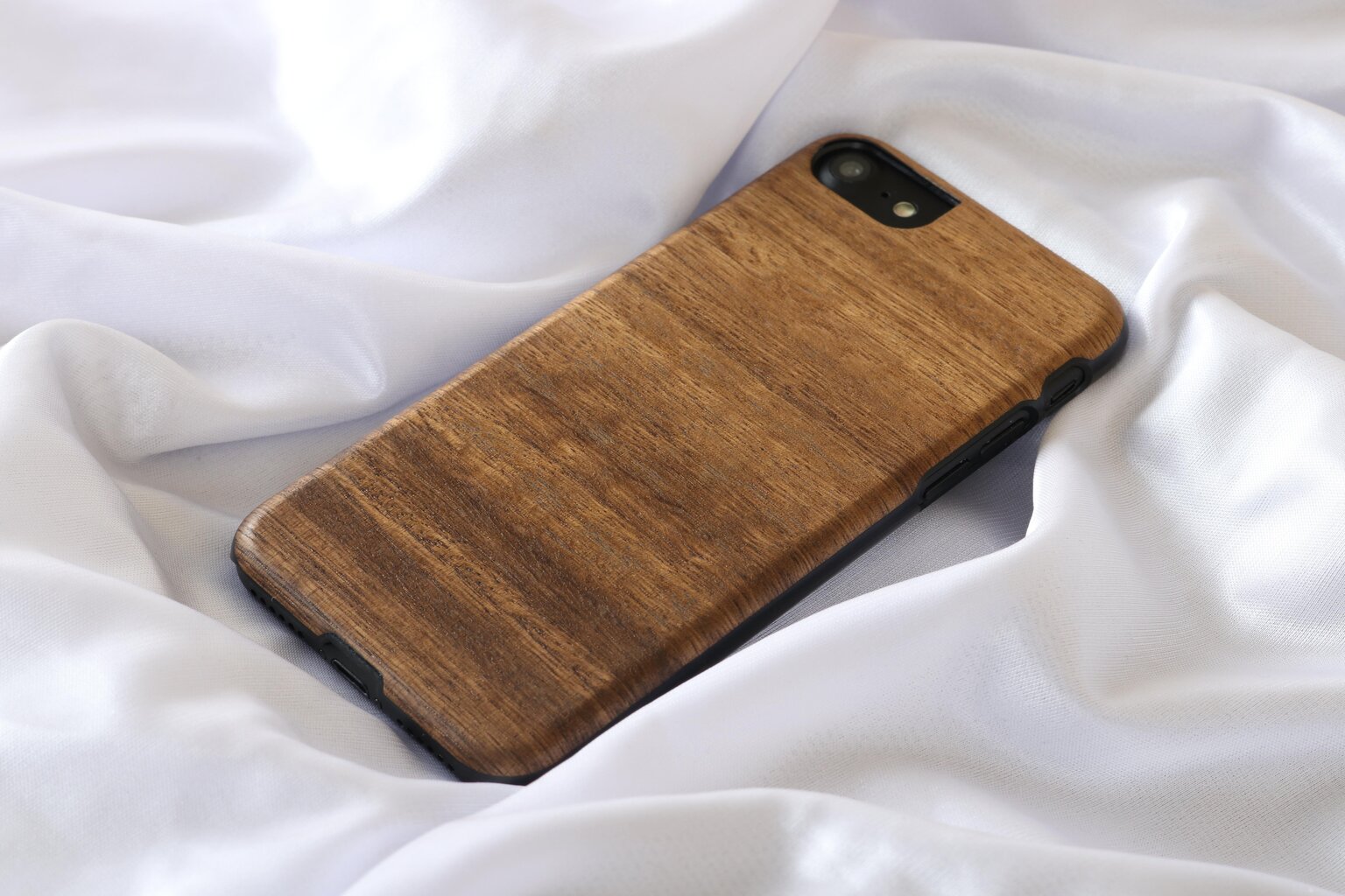 Man&Wood 1000000409 priekš iPhone 7/8/SE цена и информация | Telefonu vāciņi, maciņi | 220.lv