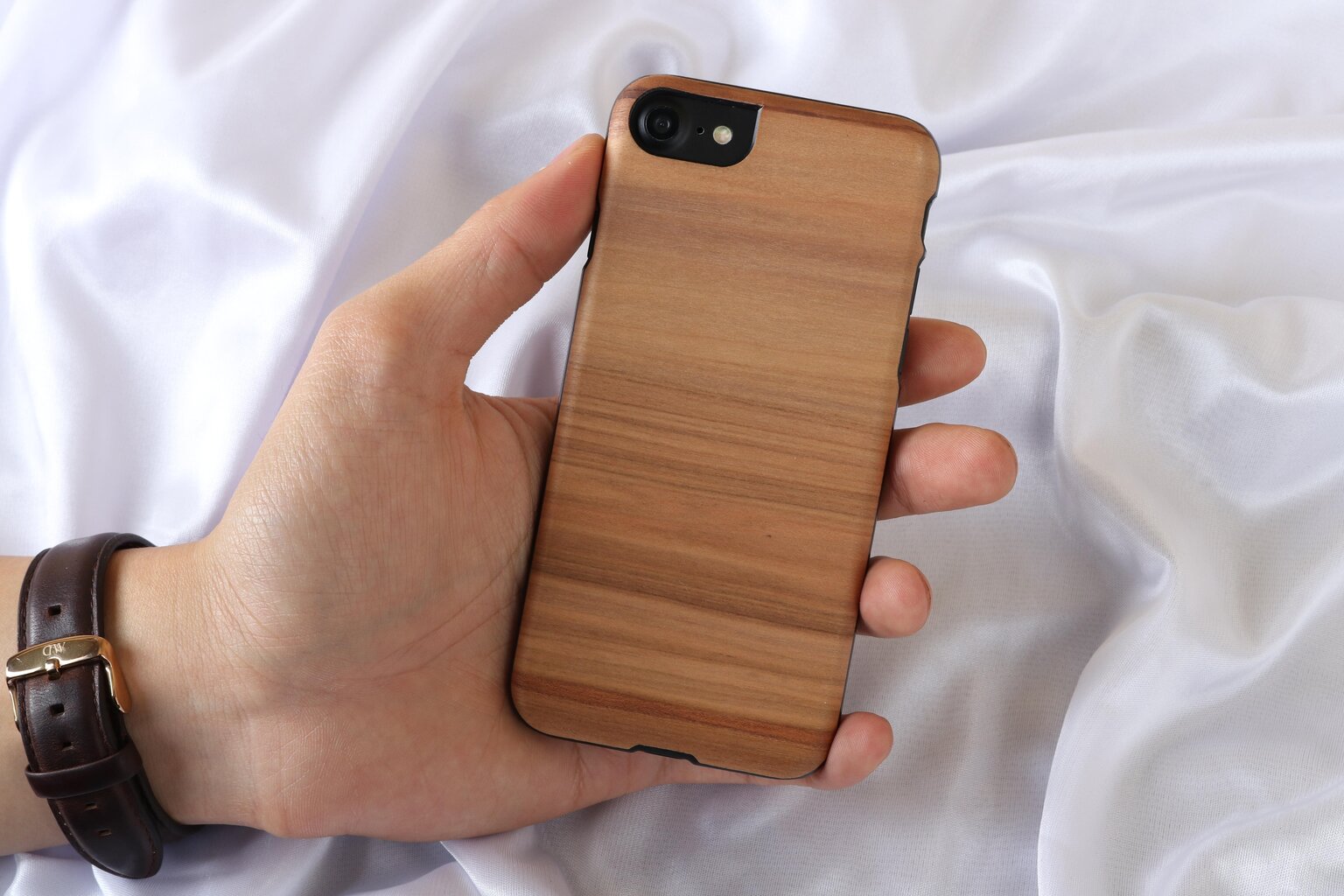 Man&Wood 1000000438 priekš iPhone 7/8/SE цена и информация | Telefonu vāciņi, maciņi | 220.lv