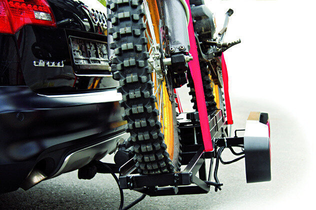 HAKR CROSS motociklu-skrejriteņu turētājs, uzstādams uz automašīnas āķa cena un informācija | Moto piederumi | 220.lv