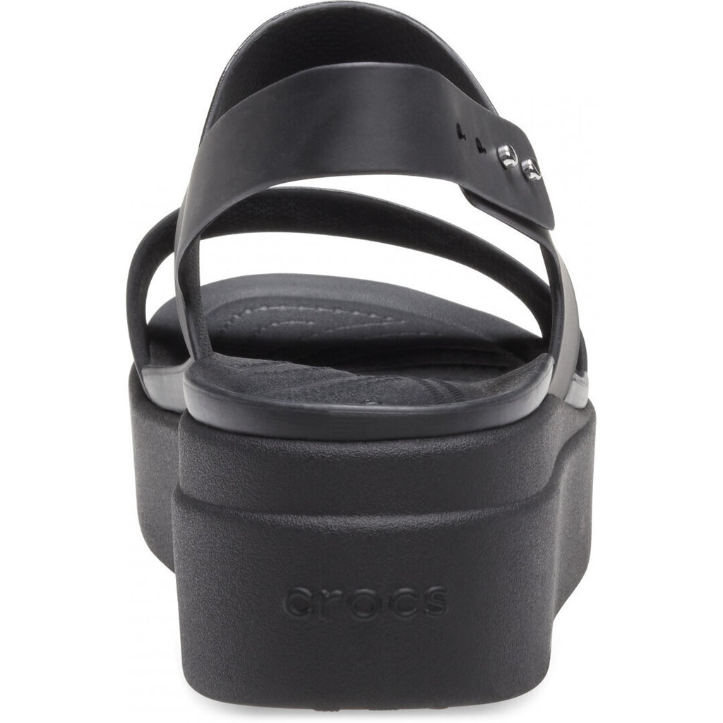 Crocs™ Brooklyn Low Wedge Womens cena un informācija | Sieviešu sandales | 220.lv