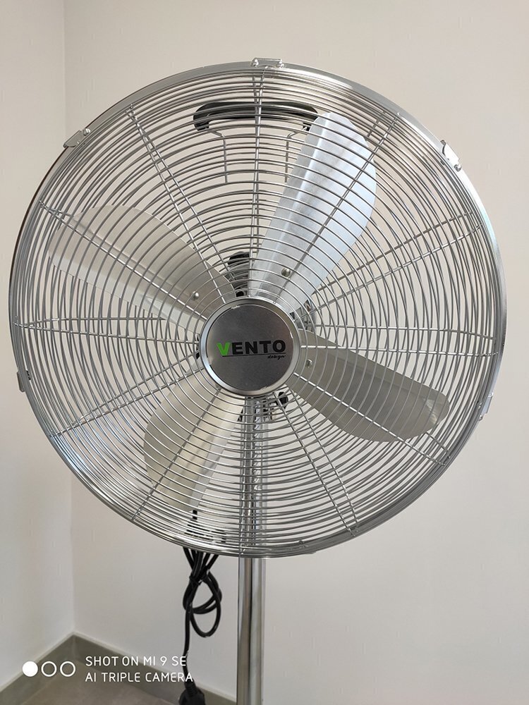 Grīdas ventilators Vento Inox Chrome 40 cm 50W cena un informācija | Ventilatori | 220.lv