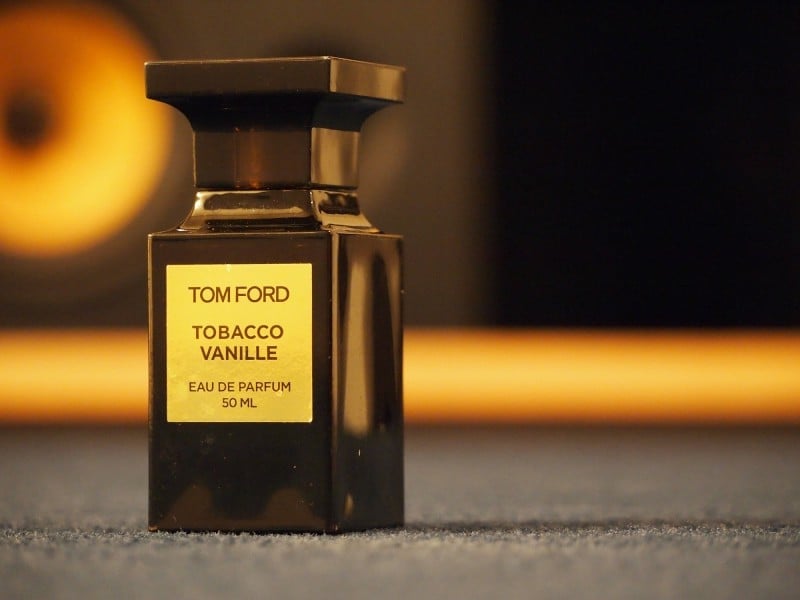 Vaizdo rezultatas pagal užklausą „Tom Ford Tobacco Vanille commercial“