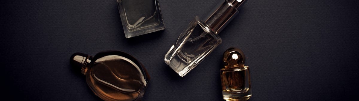 Calvin Klein Eternity Flame smaržas vīriešiem un sievietēm: kaislīgi un aizraujoši aromāti   