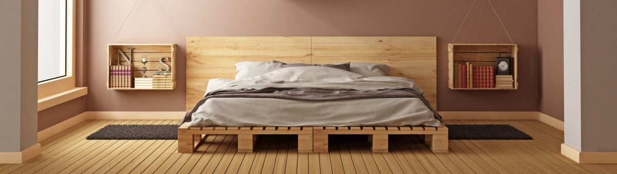 Кровати из деревянных поддонов